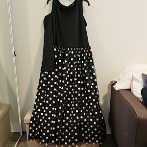 SHEIN Elegant Black Dress with Gold Shimmer Polka Dots